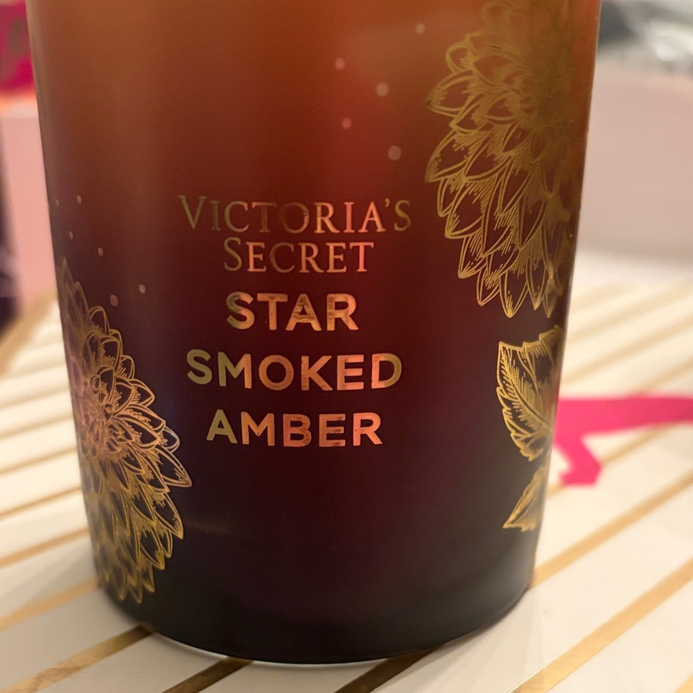 Victoria's Secret Star Smoked Amber Brand new Candle